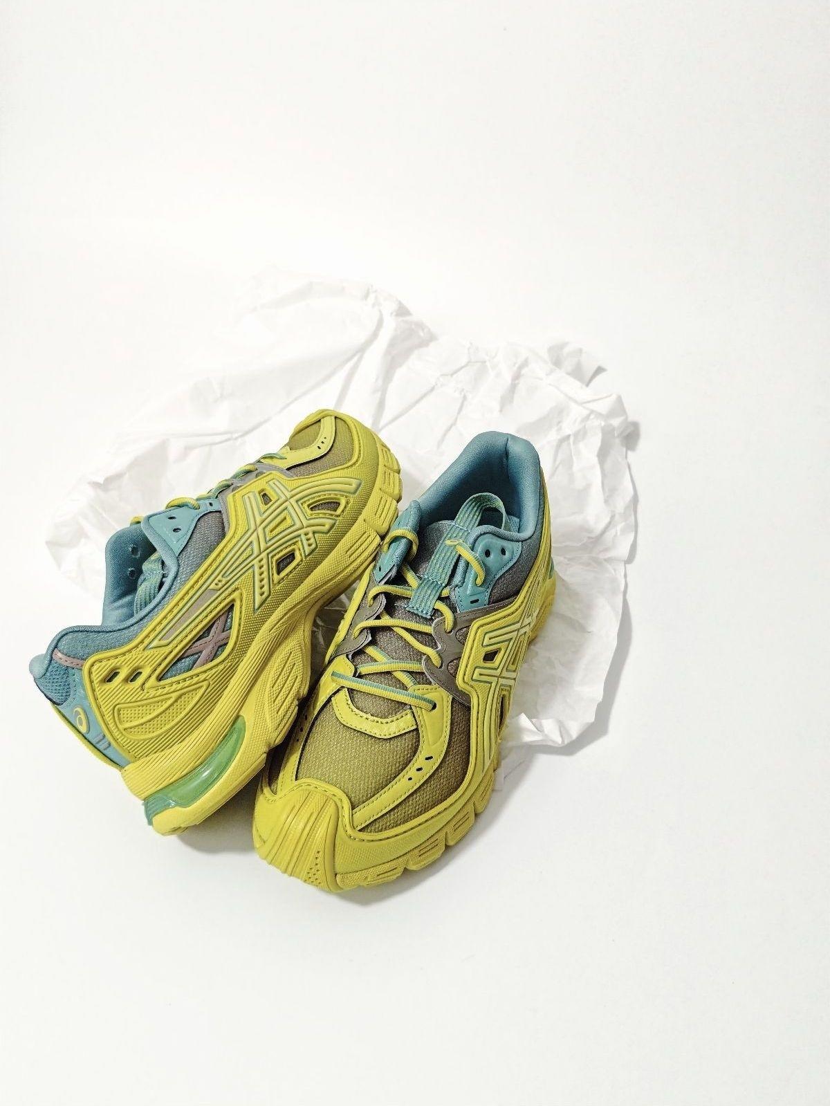 夏天吸睛款!ASICS×KIKO联名黄色老爹鞋
